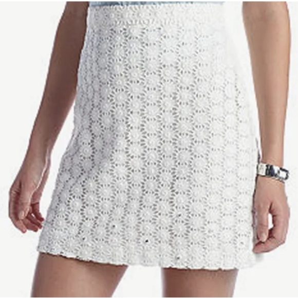 French Connection Crochet skirt - Picture 1 of 8